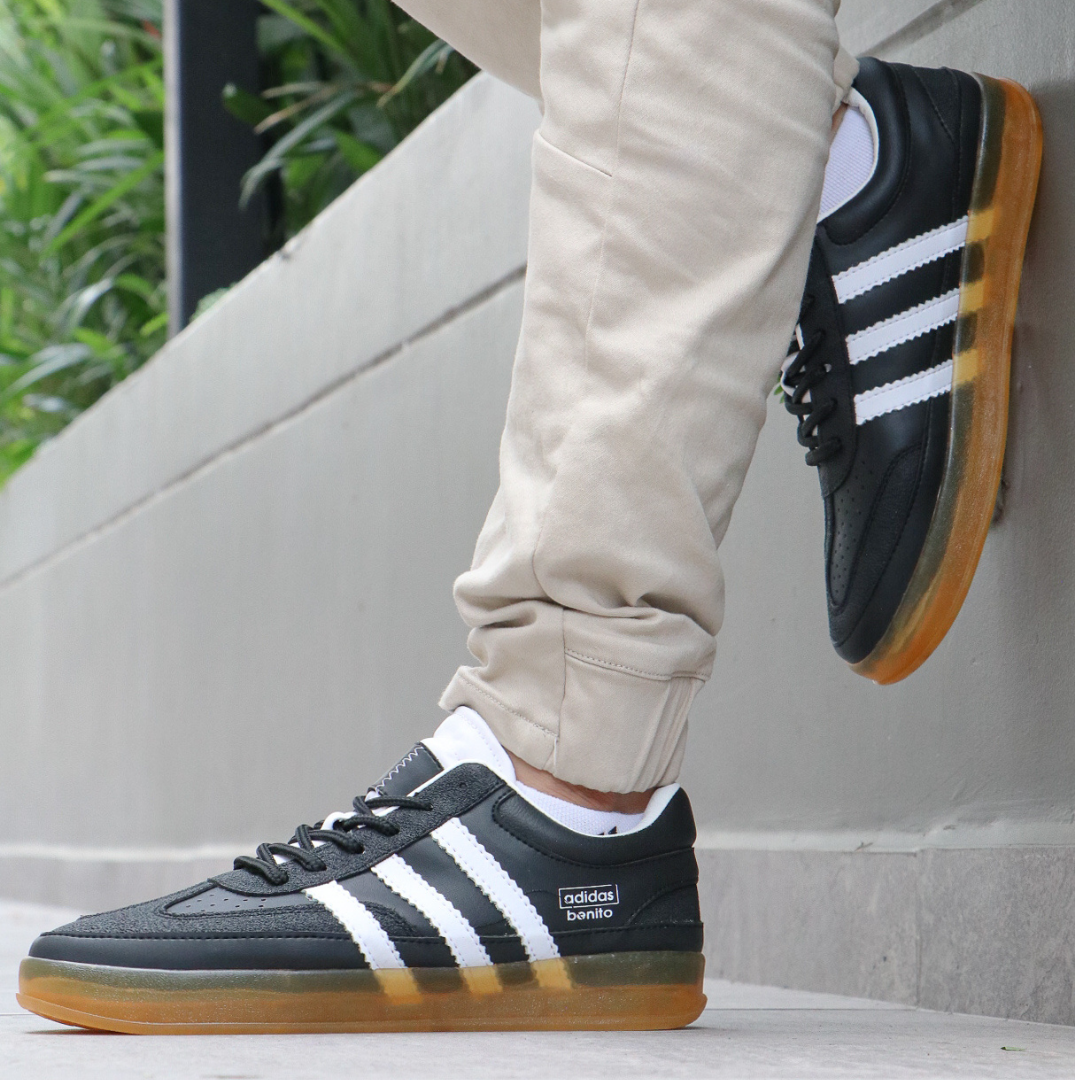 TENIS BENITO URBAN