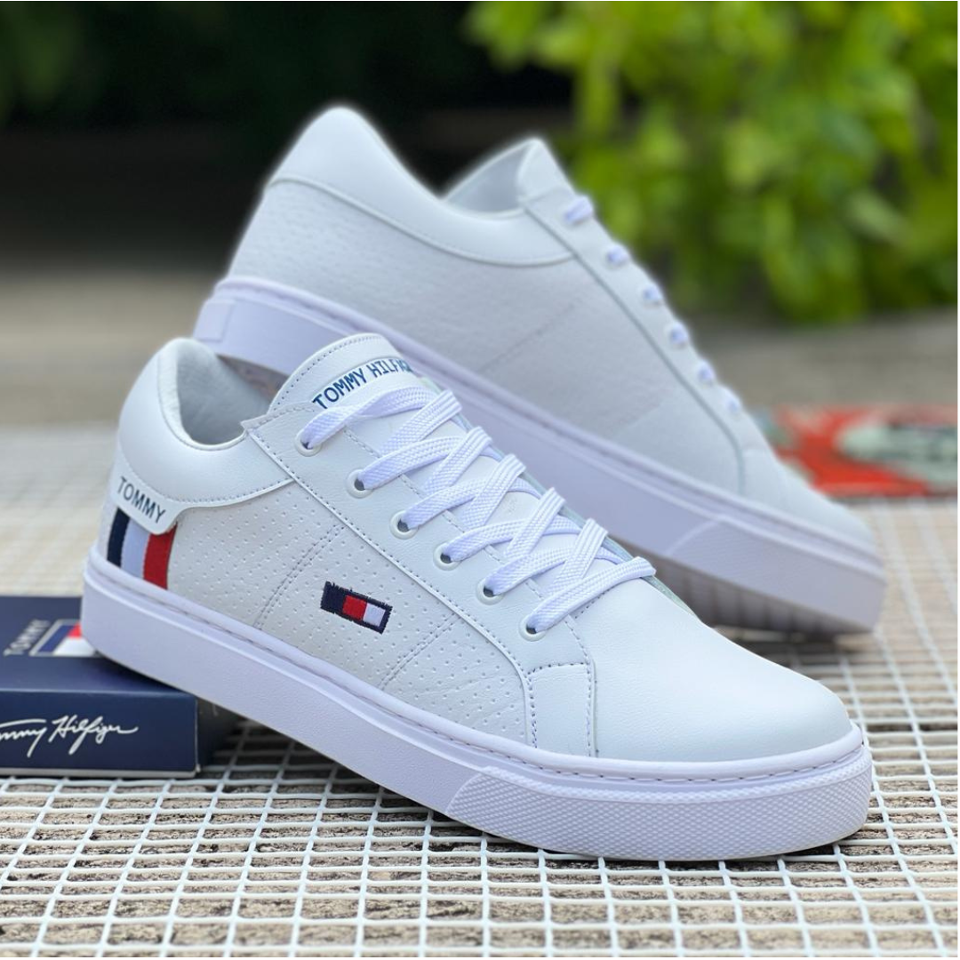 NUEVOS TOMMY URBAN CLASS